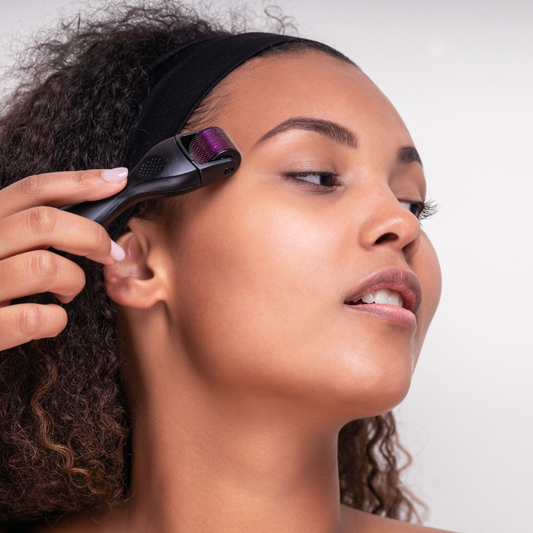 Derma Roller : l’outil miracle pour booster la pousse des cheveux et de la barbe ?
